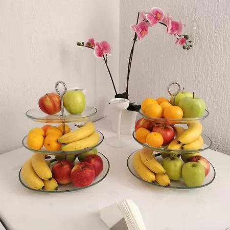 Gromada ホテル 3*