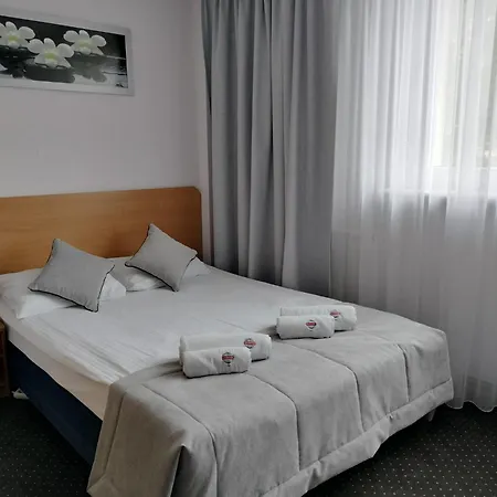 Gromada Stadion Hotel 3*