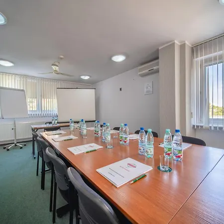 Hotel Gromada Poznan