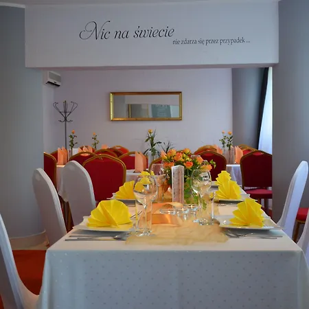 Gromada Stadion Hotel 3*