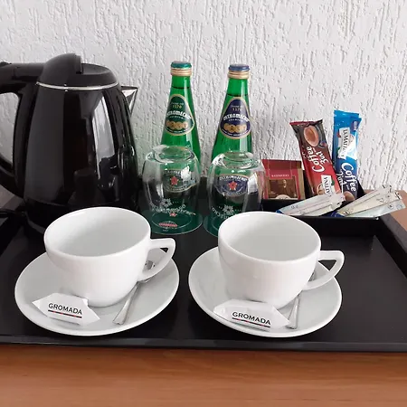Hotel Gromada 3*