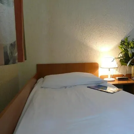 Hotel Gromada 3*
