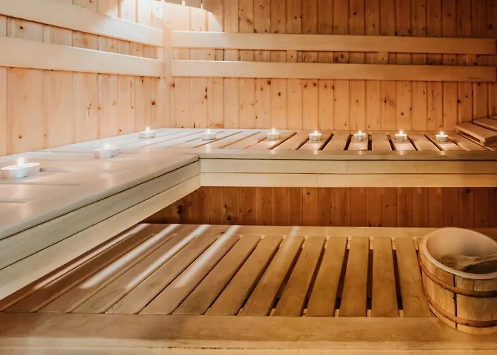 מלון Gromada Stadion 3*