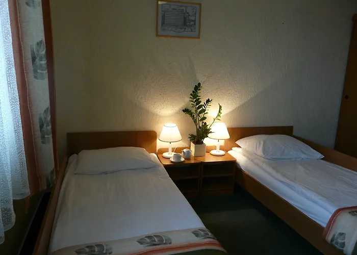 Gromada Stadion بوزنان